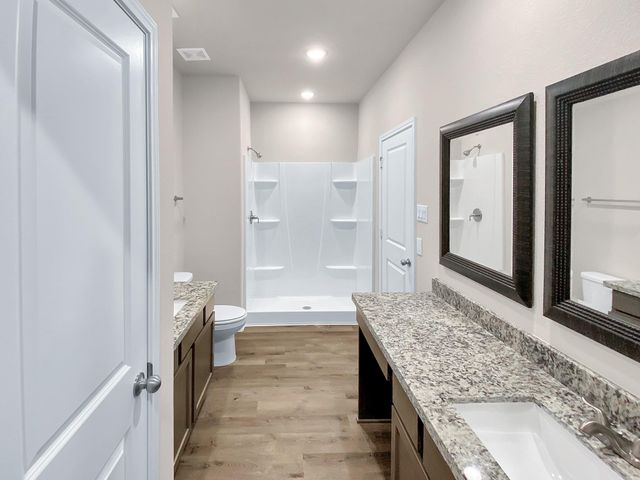 10471 Royal Adrian, Conroe, TX 77303