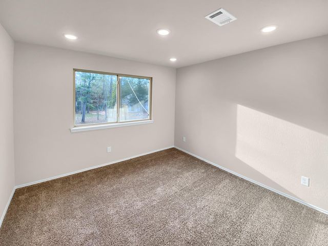 10471 Royal Adrian, Conroe, TX 77303