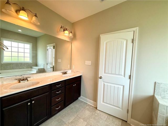5737 Pooh Avenue, Stedman, NC 28391