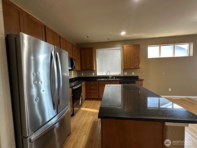 3609 Lanyard Dr NE, Lacey, WA 98516