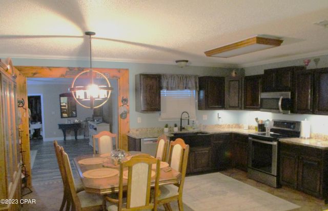 3835 Highway 77, Chipley, FL 32428