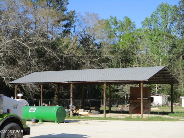 3835 Highway 77, Chipley, FL 32428