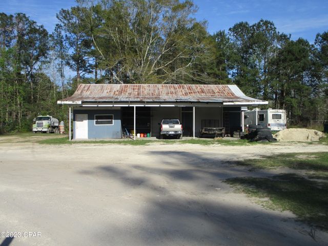 3835 Highway 77, Chipley, FL 32428