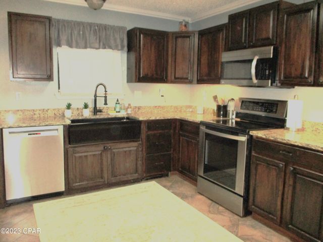 3835 Highway 77, Chipley, FL 32428