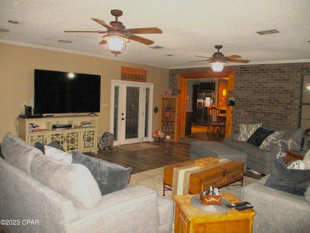 3835 Highway 77, Chipley, FL 32428