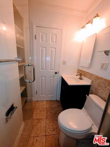 309 Broadway Street 19, Los Angeles, CA 90291