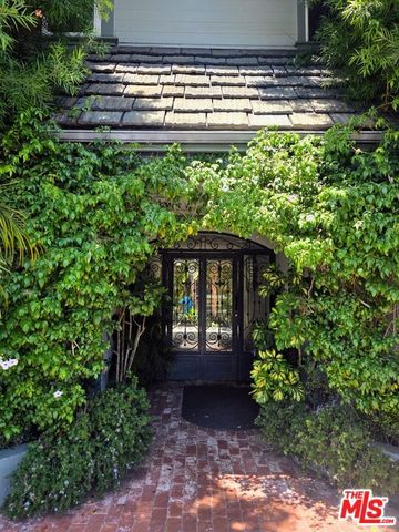 309 Broadway Street 19, Los Angeles, CA 90291