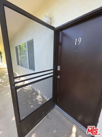 309 Broadway Street 19, Los Angeles, CA 90291