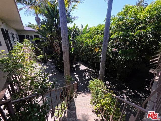 309 Broadway Street 19, Los Angeles, CA 90291
