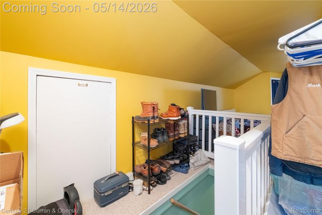2216 Mapledale Street, Ferndale, MI 48220