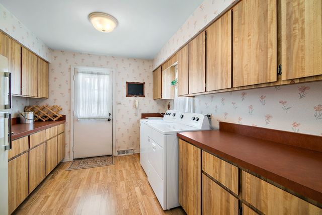 557 Aberdeen Road, Frankfort, IL 60423