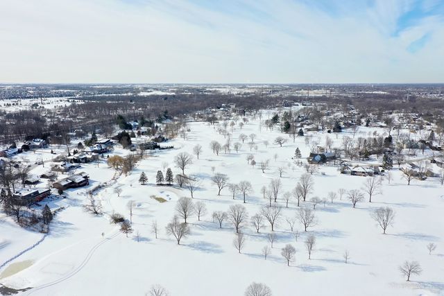 557 Aberdeen Road, Frankfort, IL 60423