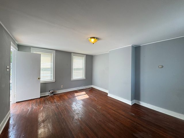 21 Common Street 1, Weymouth, MA 02188