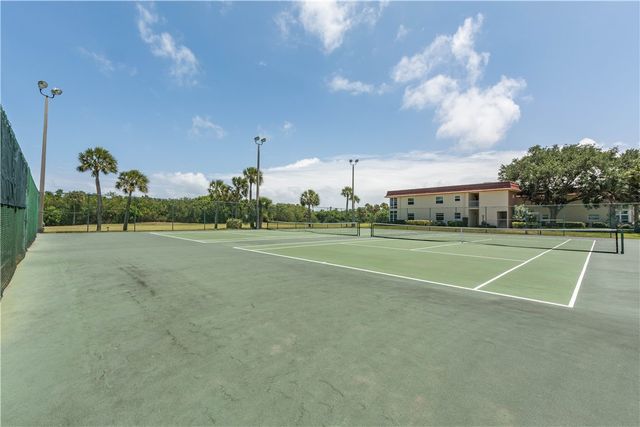 31 Vista Gardens Trail 205, Vero Beach, FL 32962