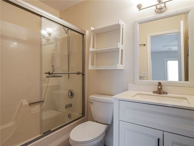 31 Vista Gardens Trail 205, Vero Beach, FL 32962