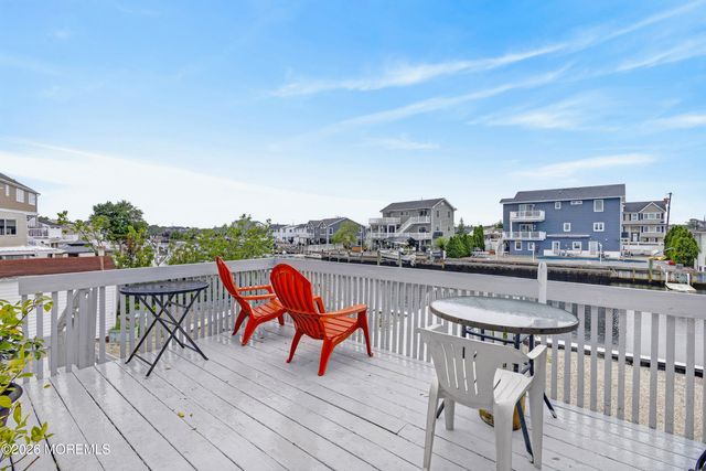 38 Tobago Avenue, Toms River, NJ 08753