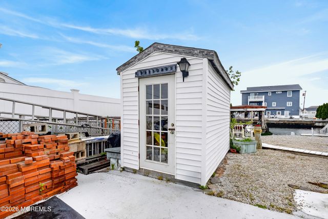 38 Tobago Avenue, Toms River, NJ 08753