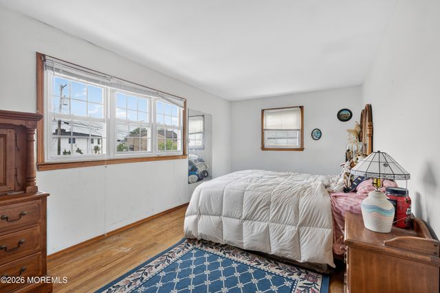 38 Tobago Avenue, Toms River, NJ 08753