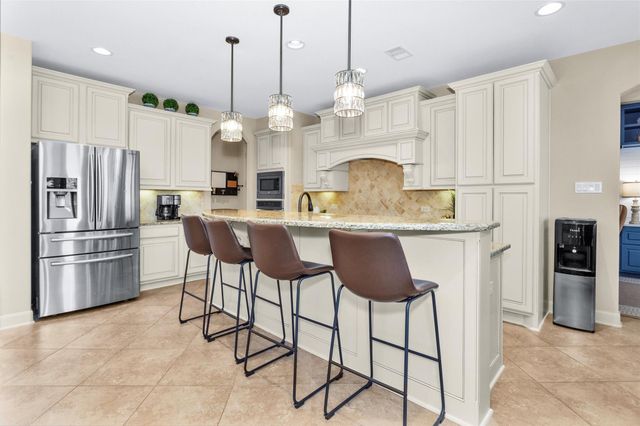 179 Del Monte Pines Drive, Montgomery, TX 77316