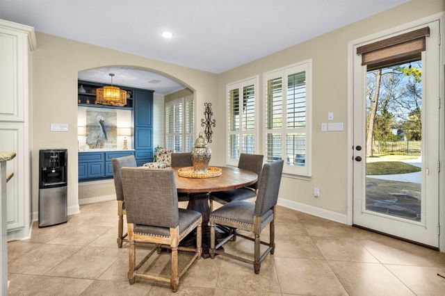 179 Del Monte Pines Drive, Montgomery, TX 77316