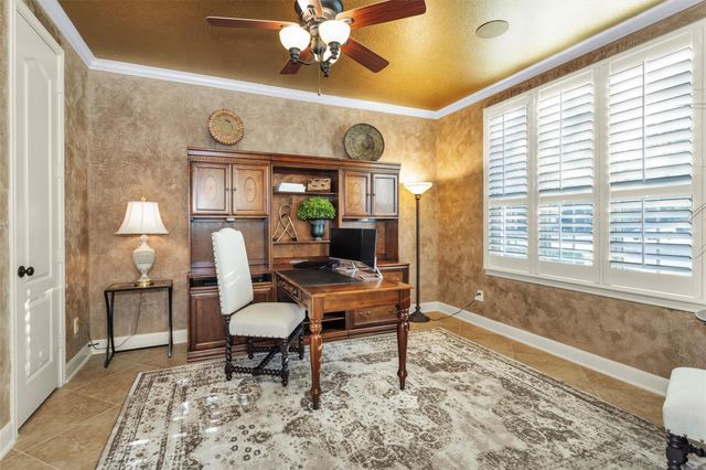 179 Del Monte Pines Drive, Montgomery, TX 77316