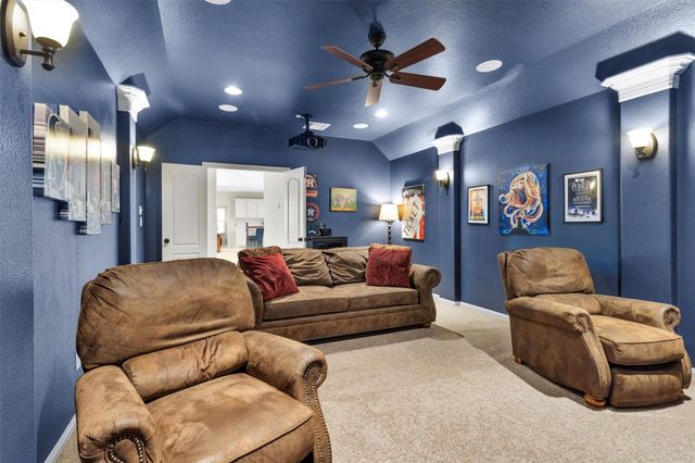 179 Del Monte Pines Drive, Montgomery, TX 77316