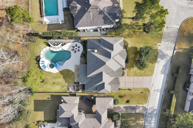 179 Del Monte Pines Drive, Montgomery, TX 77316