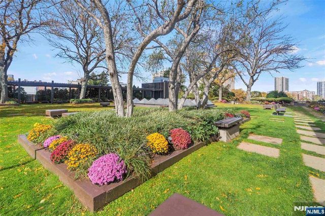 7004 Boulevard East 26D, Guttenberg, NJ 07093