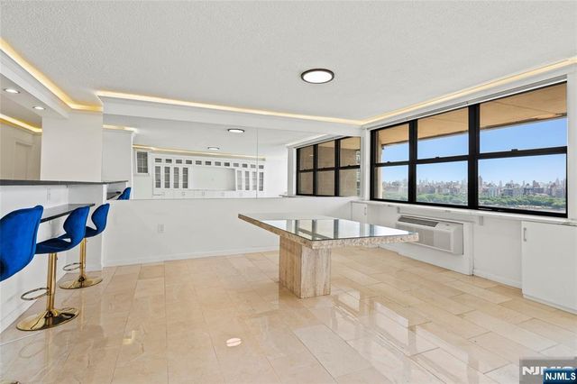 7004 Boulevard East 26D, Guttenberg, NJ 07093