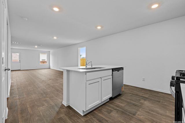 12536 Spoor Vly, Converse, TX 78109