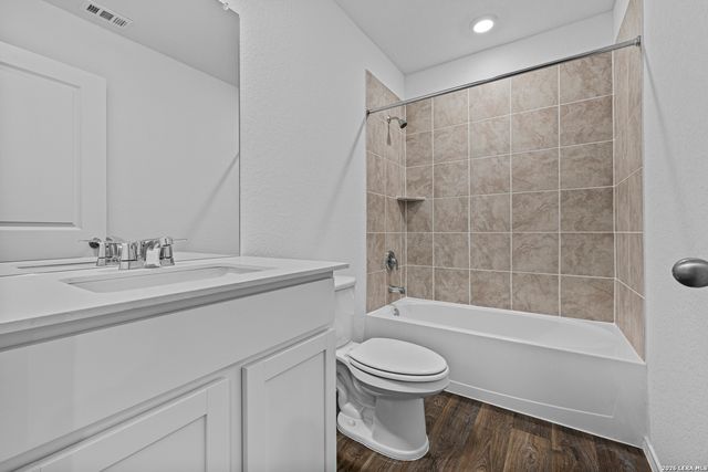 12536 Spoor Vly, Converse, TX 78109