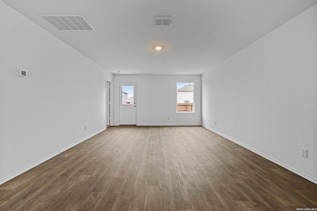 12536 Spoor Vly, Converse, TX 78109