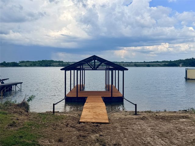 104 Park Lane, Gainesville, TX 76240