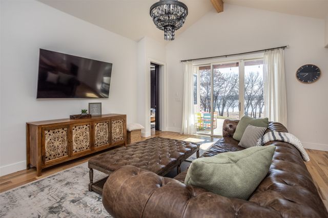 104 Park Lane, Gainesville, TX 76240