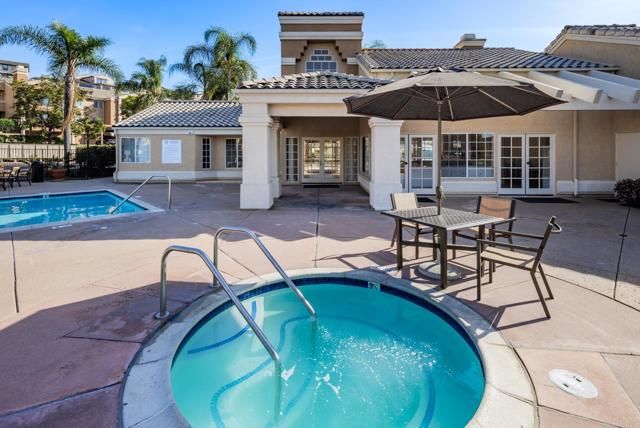 6971 Ballena Way 2, Carlsbad, CA 92009