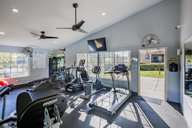 6971 Ballena Way 2, Carlsbad, CA 92009