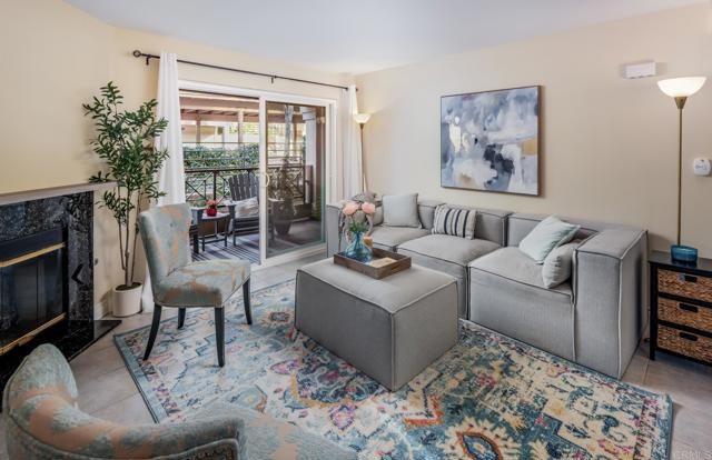 6971 Ballena Way 2, Carlsbad, CA 92009