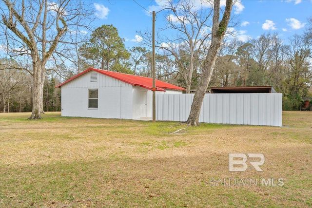 16292 County Road 52, Silverhill, AL 36576