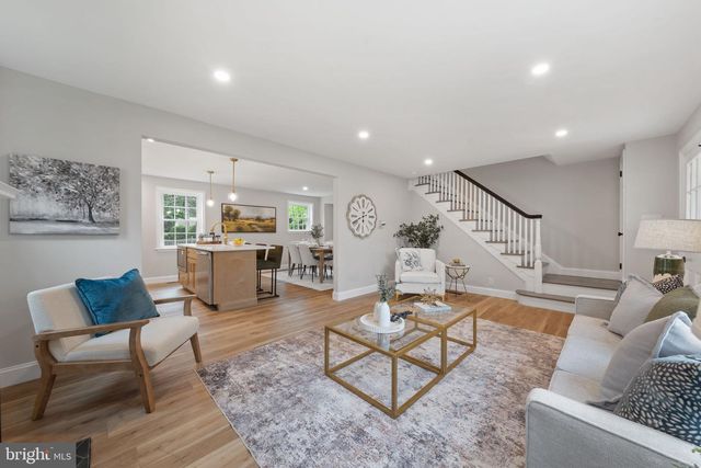 5015 SMITHFIELD RD, Drexel Hill, PA 19026