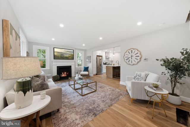 5015 SMITHFIELD RD, Drexel Hill, PA 19026