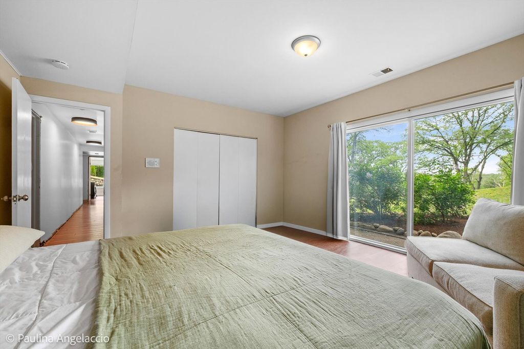 Image 47 of property listing at 312 Ridge Road, Barrington Hills, IL 60010