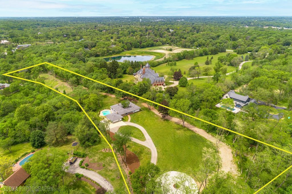 Image 57 of property listing at 312 Ridge Road, Barrington Hills, IL 60010