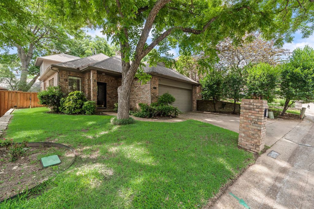 2314 Club Oaks Court, Mckinney, TX 75072