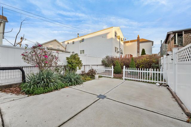 1610 WEST ST, Union City, NJ 07087