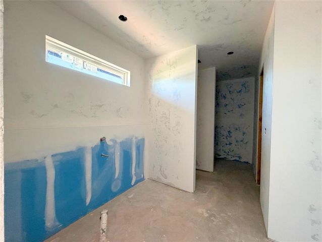 2213 Winter Ridge Road, Blanchard, OK 73010