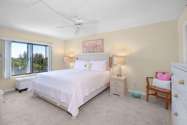 801 S Ocean Drive, Fort Pierce, FL 34949