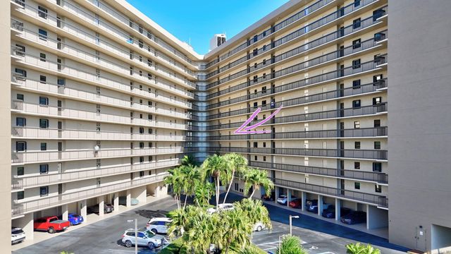 801 S Ocean Drive, Fort Pierce, FL 34949
