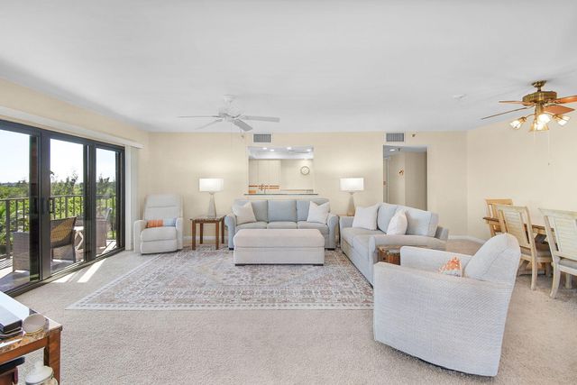 801 S Ocean Drive, Fort Pierce, FL 34949