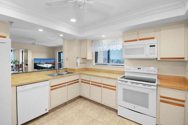 801 S Ocean Drive, Fort Pierce, FL 34949