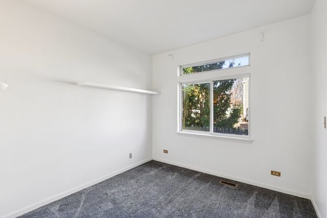 7503 Korbel Drive, Gurnee, IL 60031